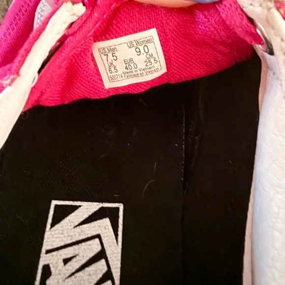 VANS OLD SKOOL STACKED LOGO STACK, CABARET, SIZE 9 WOMENS - Picture 15 of 15